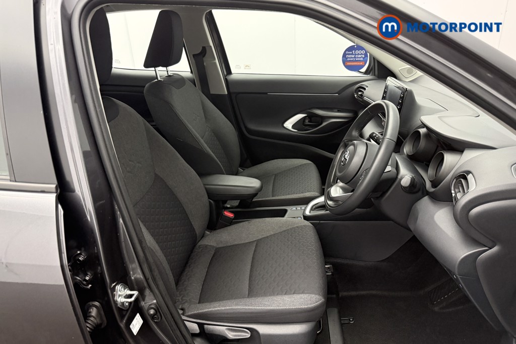 Used Toyota Yaris Cross 2023 for sale - 77168252: Photo 24