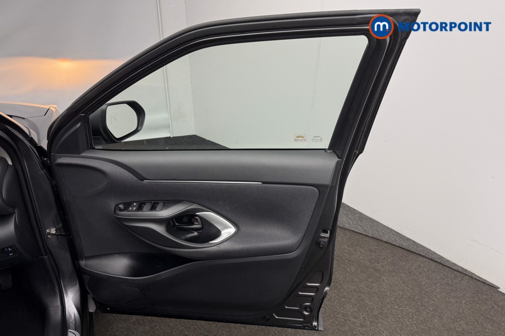 Used Toyota Yaris Cross 2023 for sale - 77168252: Photo 25