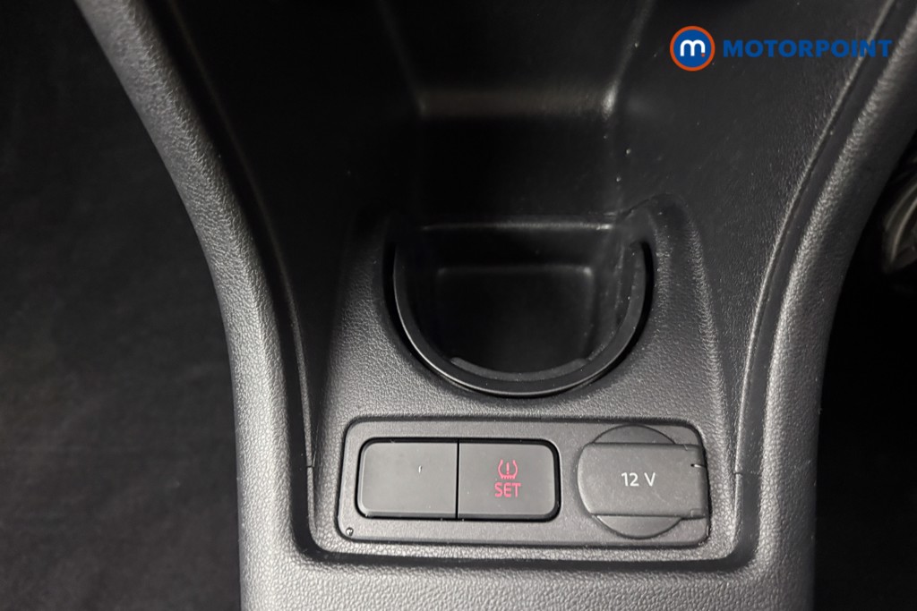 Used Volkswagen up! 2016 for sale - 76946194: Photo 16