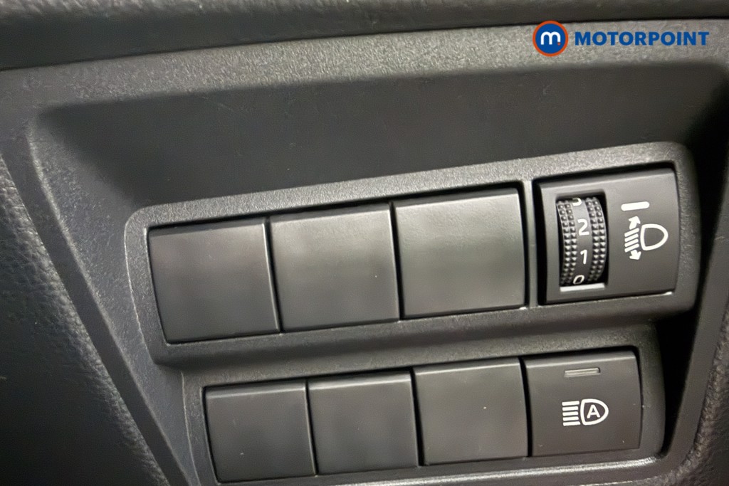 Used Toyota Yaris Cross 2023 for sale - 77104265: Photo 24