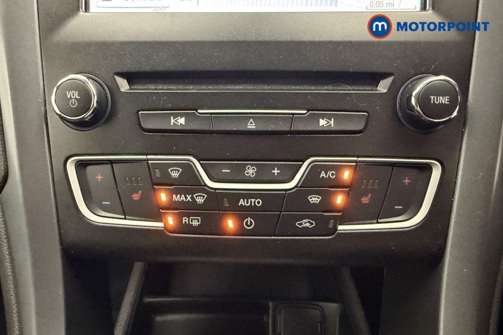 Used Ford Mondeo 2017 for sale - 77997915: Photo 25