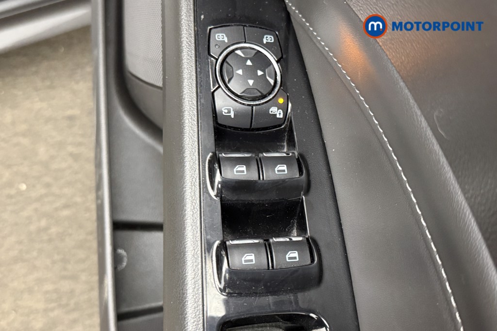 Used Ford Mondeo 2017 for sale - 77997915: Photo 32