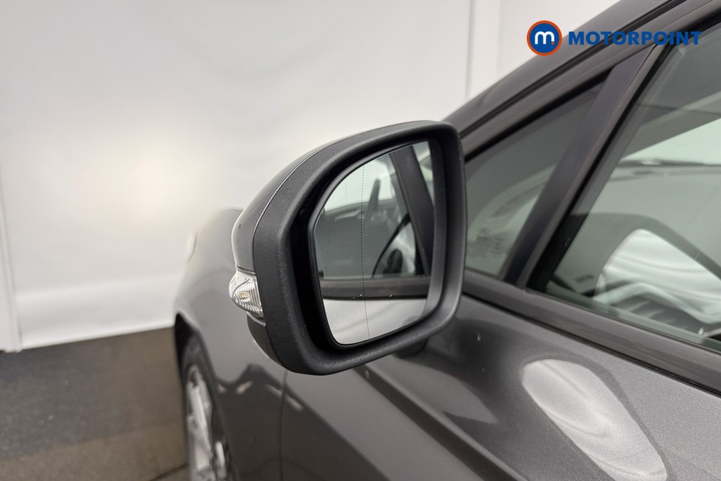 Used Ford Mondeo 2017 for sale - 77997915: Photo 36