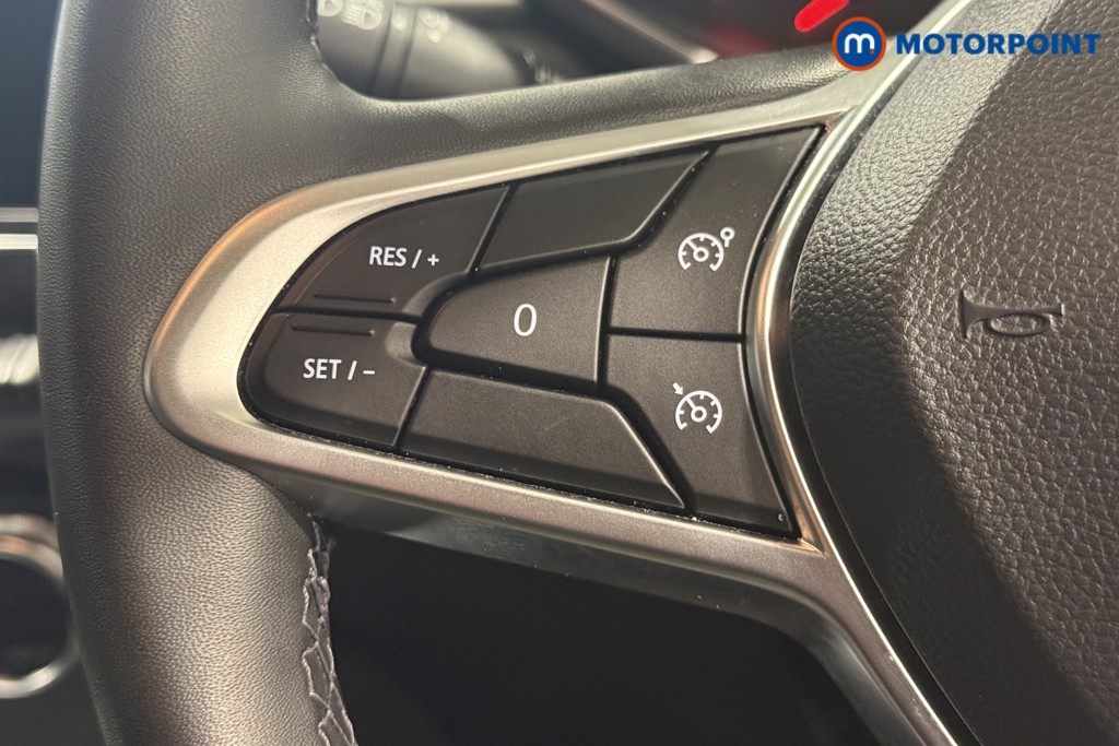 Used Renault Captur 2021 for sale - 76797422: Photo 12