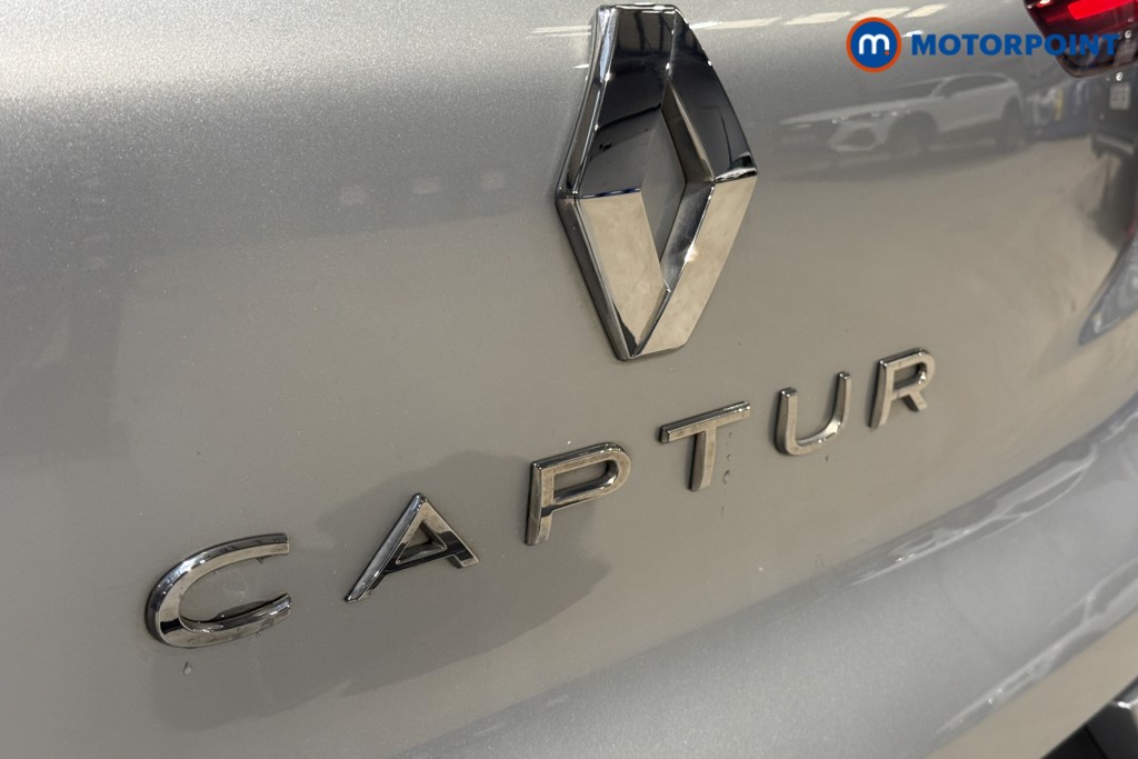 Used Renault Captur 2021 for sale - 76797422: Photo 42