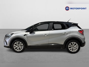Used Renault Captur 2021 for sale - 76797422: Photo