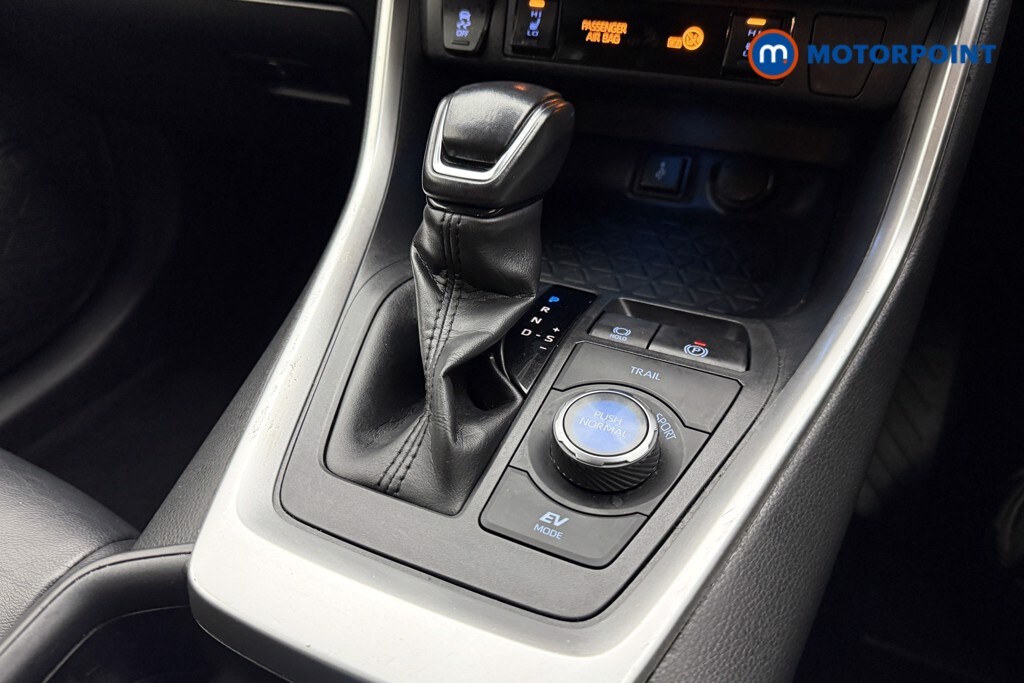 Used Toyota RAV4 2020 for sale - 77718899: Photo 23