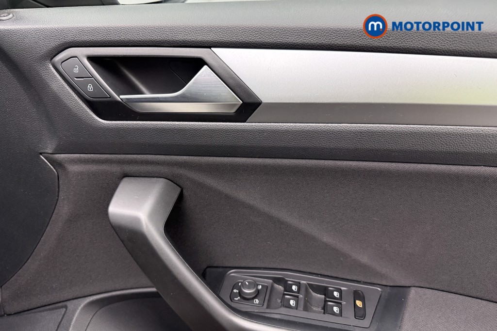 Used Volkswagen T-Roc 2023 for sale - 78042993: Photo 25