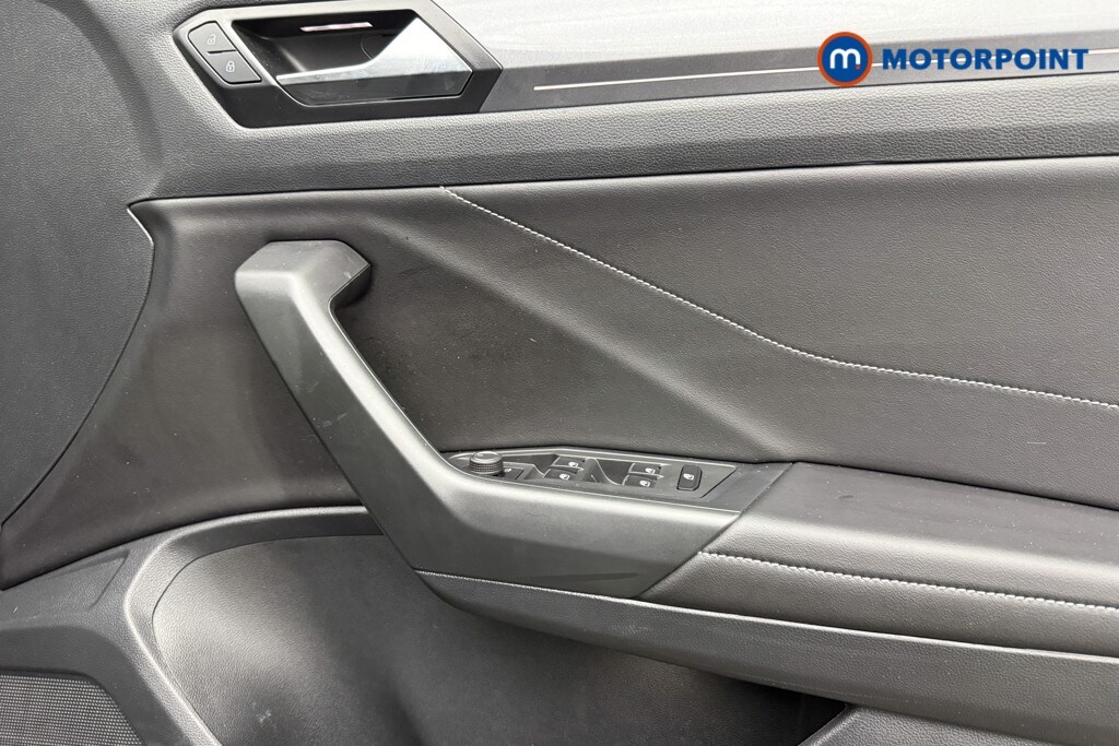 Used Volkswagen T-Roc 2023 for sale - 78026709: Photo 26