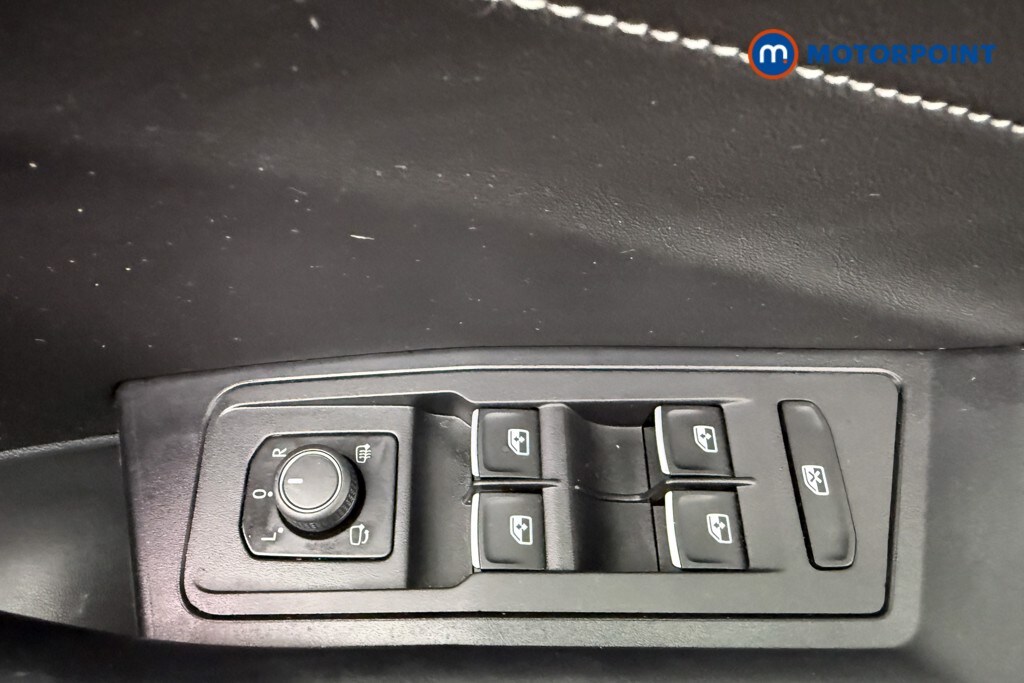 Used Volkswagen T-Roc 2023 for sale - 78026709: Photo 27