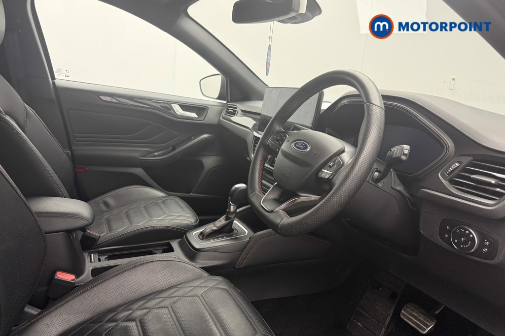 Used Ford Focus 2023 for sale - 76933831: Photo 13