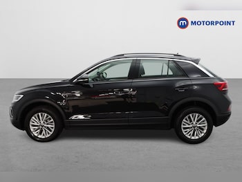Used Volkswagen T-Roc 2022 for sale - 75502388: Photo