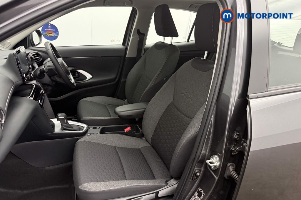 Used Toyota Yaris Cross 2023 for sale - 77814855: Photo 10