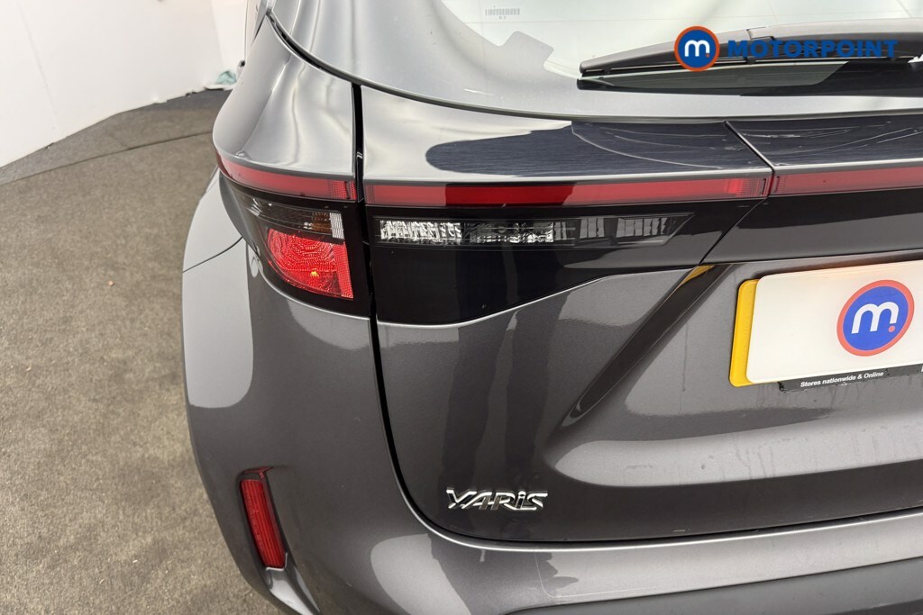 Used Toyota Yaris Cross 2023 for sale - 77814855: Photo 17