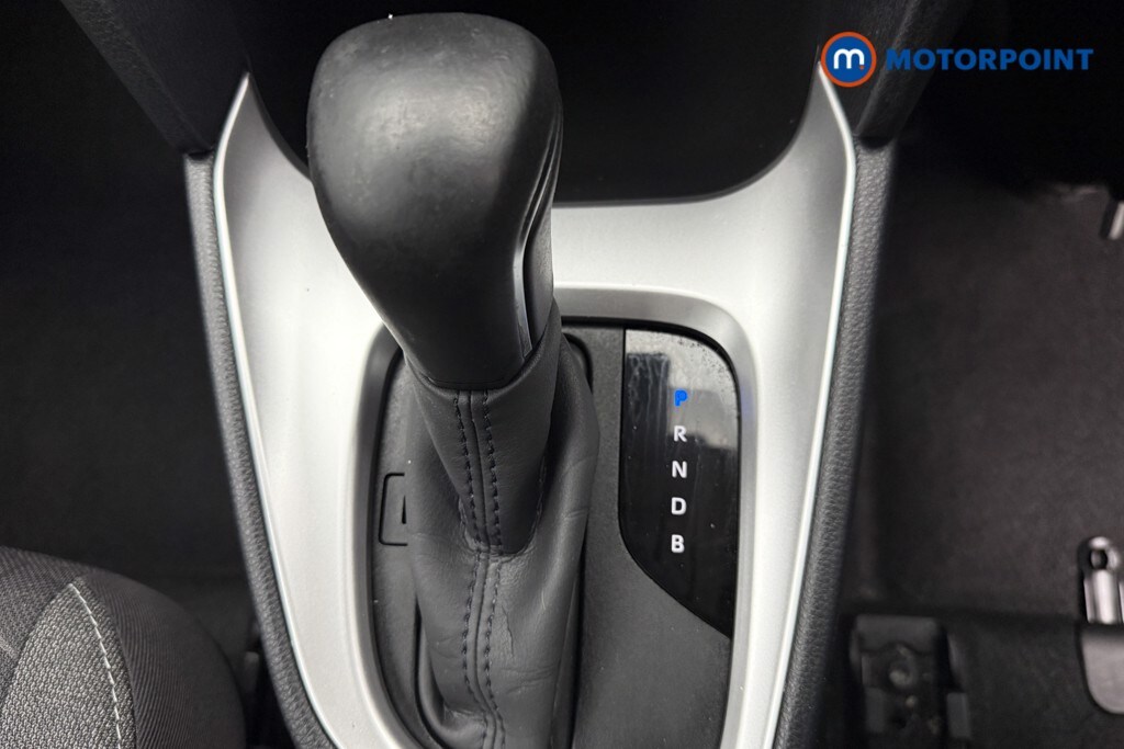 Used Toyota Yaris Cross 2023 for sale - 77814855: Photo 30