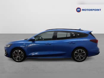 Used Ford Focus 2022 for sale - 79560430: Photo