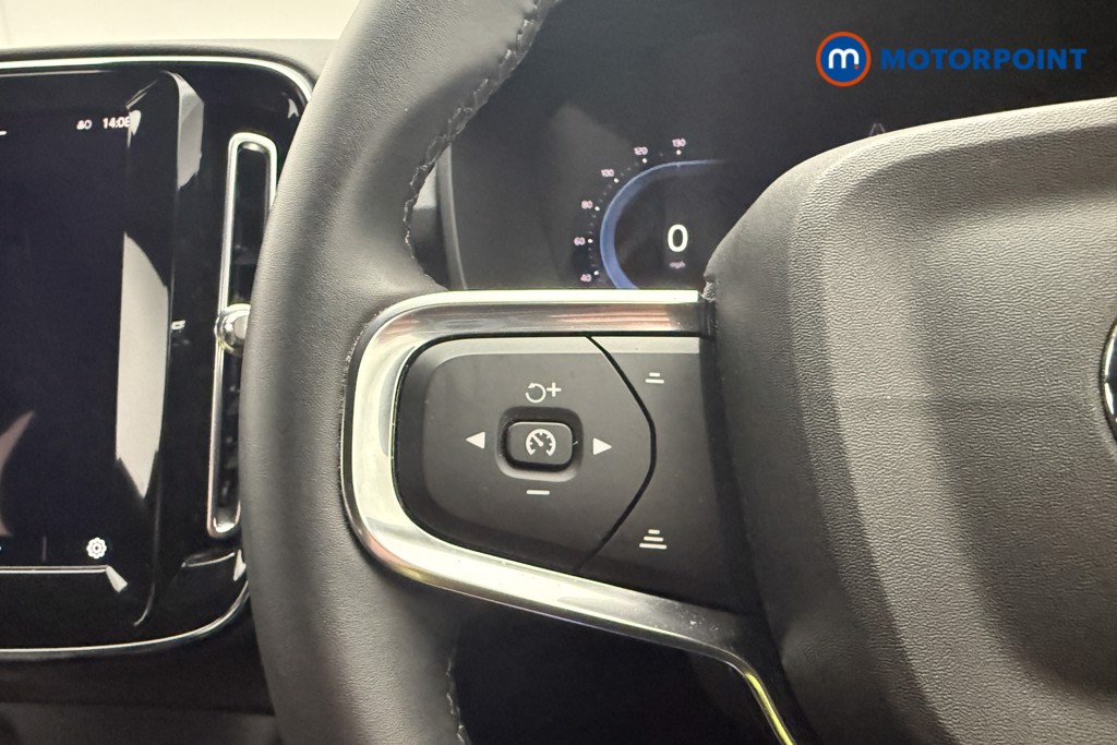 Used Volvo XC40 2023 for sale - 78095476: Photo 16