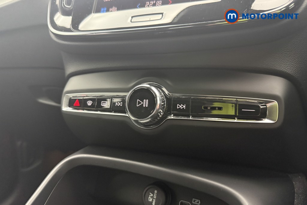 Used Volvo XC40 2023 for sale - 78095476: Photo 24