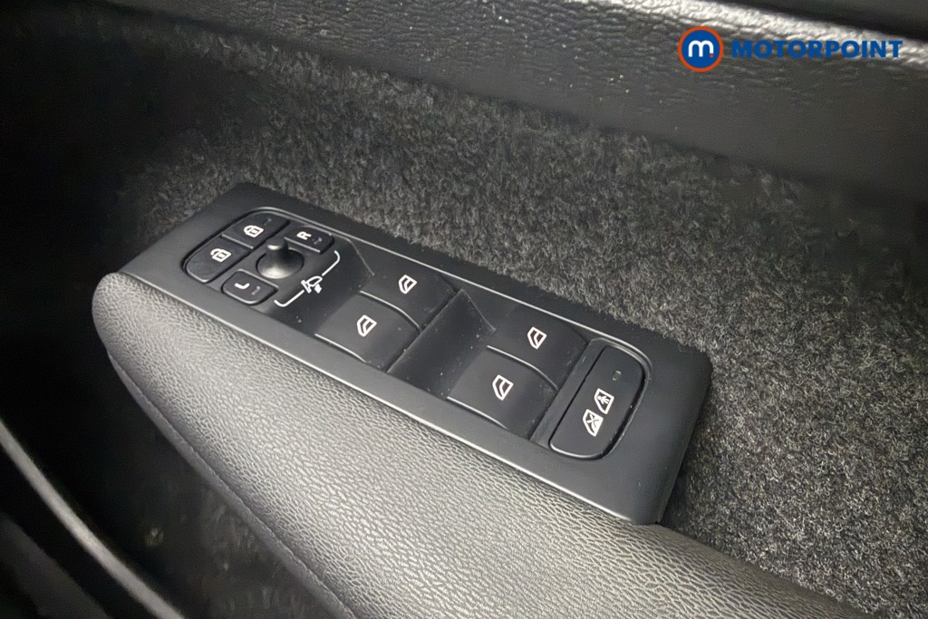 Used Volvo XC40 2023 for sale - 78095476: Photo 27