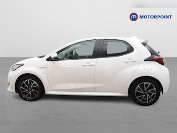 Used Toyota Yaris 2021 for sale - 78123592: Photo