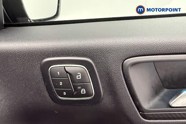 Used Ford Kuga 2024 for sale - 76234968: Photo 33