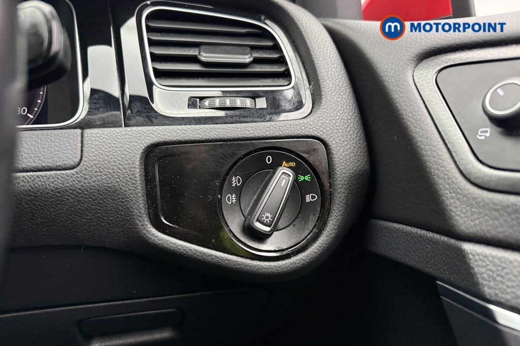 Used Volkswagen Golf 2019 for sale - 77918808: Photo 27