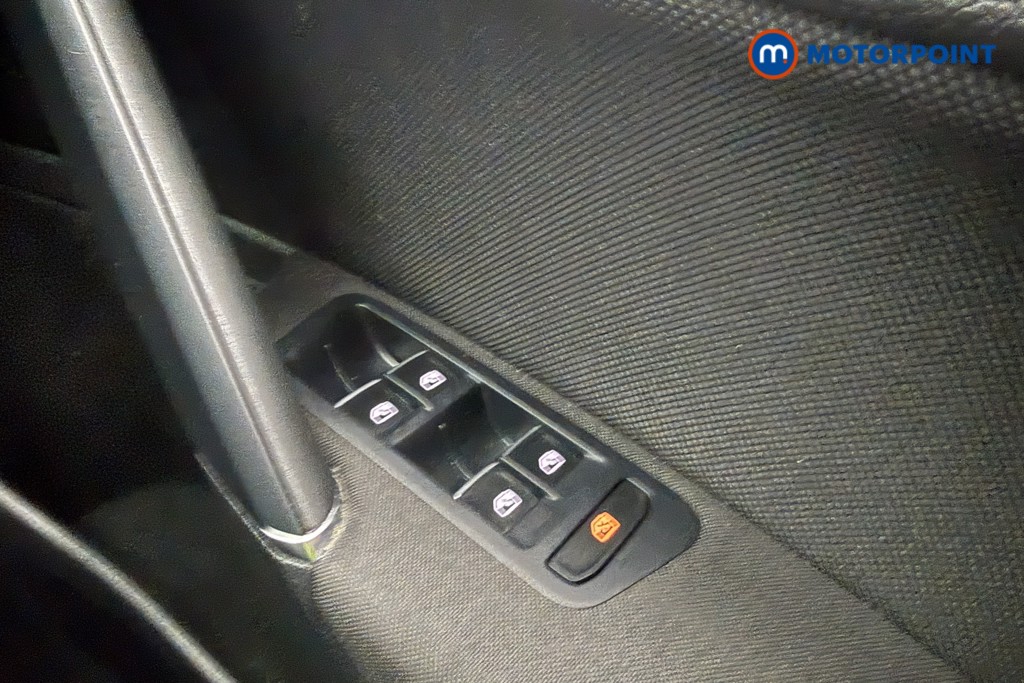 Used Volkswagen Golf 2019 for sale - 77918808: Photo 28