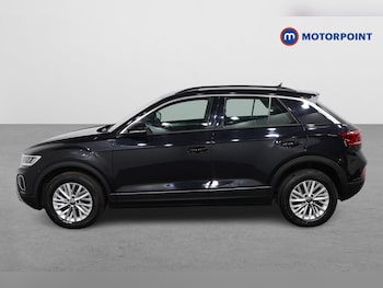 Used Volkswagen T-Roc 2022 for sale - 78353666: Photo