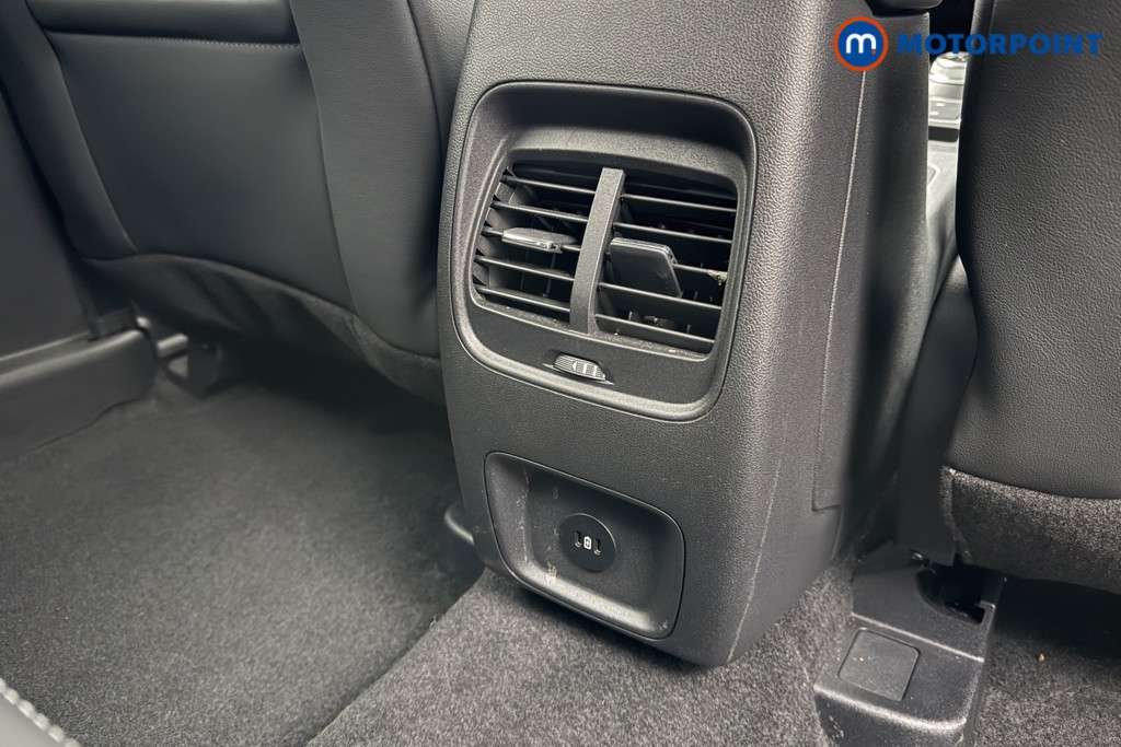 Used Ford Kuga 2024 for sale - 77327038: Photo 32