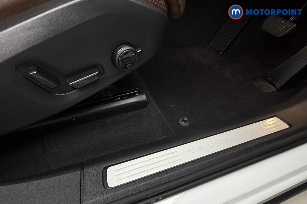 Used Volvo XC60 2019 for sale - 77798023: Photo 26