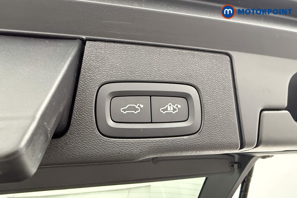 Used Volvo XC60 2019 for sale - 77798023: Photo 37