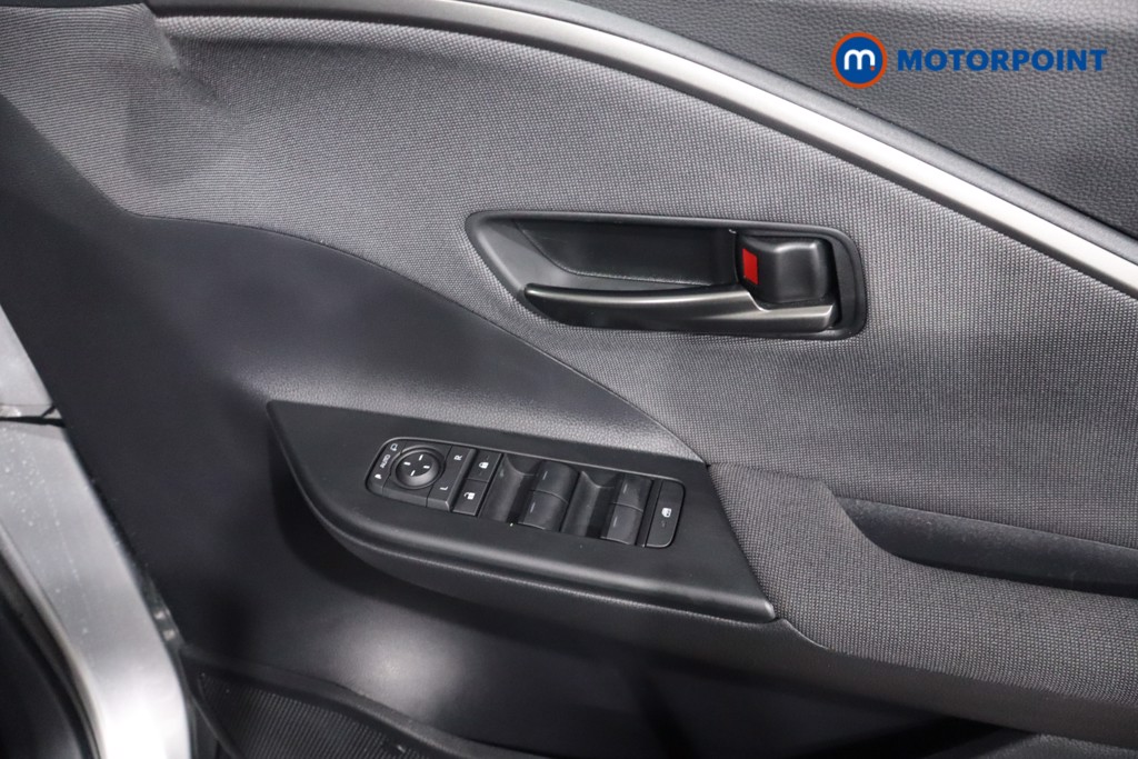 Used Toyota C-HR 2024 for sale - 76351451: Photo 32