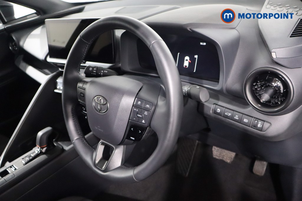 Used Toyota C-HR 2024 for sale - 76351451: Photo 33