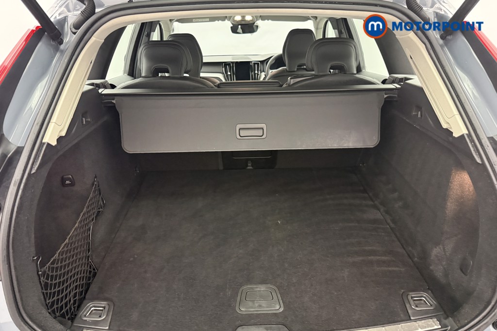 Used Volvo XC60 2023 for sale - 76641264: Photo 15