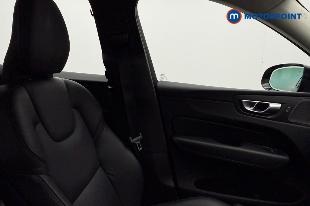 Used Volvo XC60 2023 for sale - 76641264: Photo 36