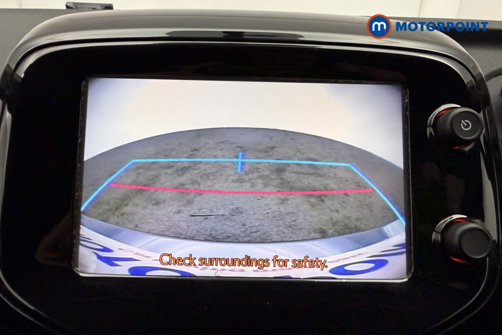 Used Toyota AYGO 2018 for sale - 77327160: Photo 11