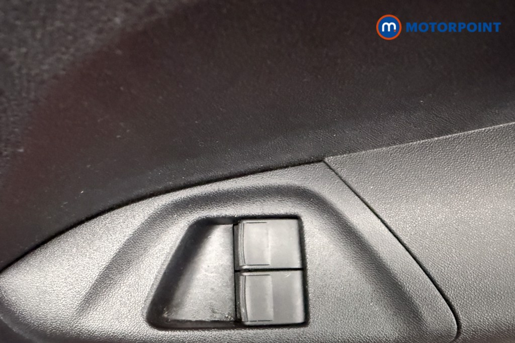 Used Toyota AYGO 2018 for sale - 77327160: Photo 26