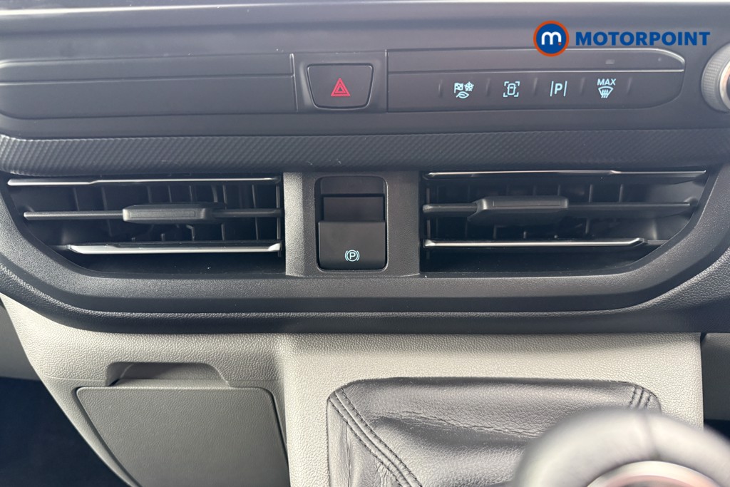 Used Ford Transit Custom 2024 for sale - 77787268: Photo 25