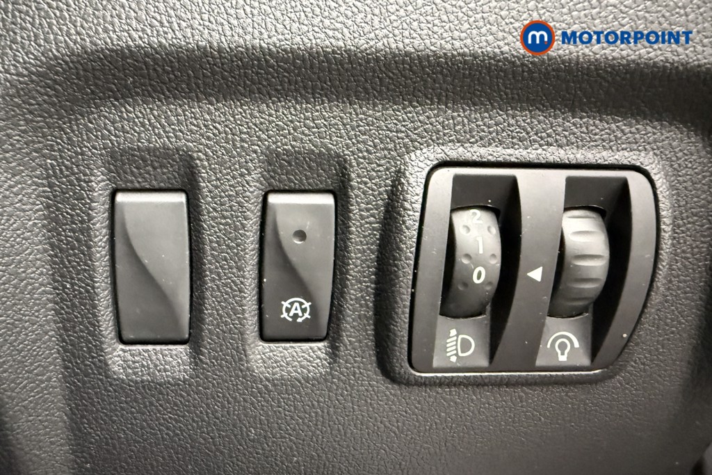 Used Renault Captur 2018 for sale - 77324159: Photo 24