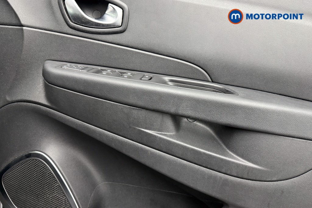 Used Renault Captur 2018 for sale - 77324159: Photo 25