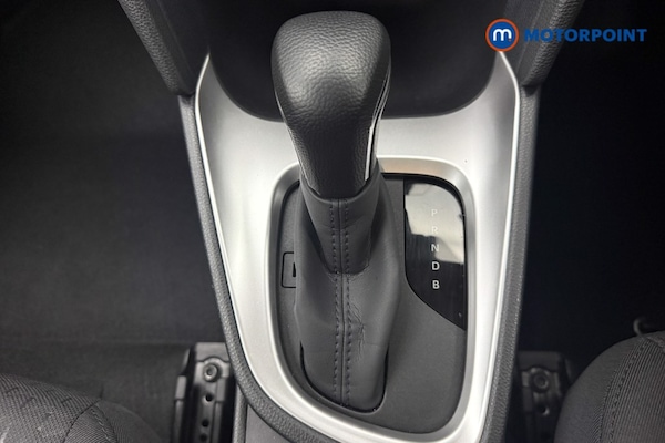 Used Toyota Yaris Cross 2024 for sale - 76278666: Photo 14