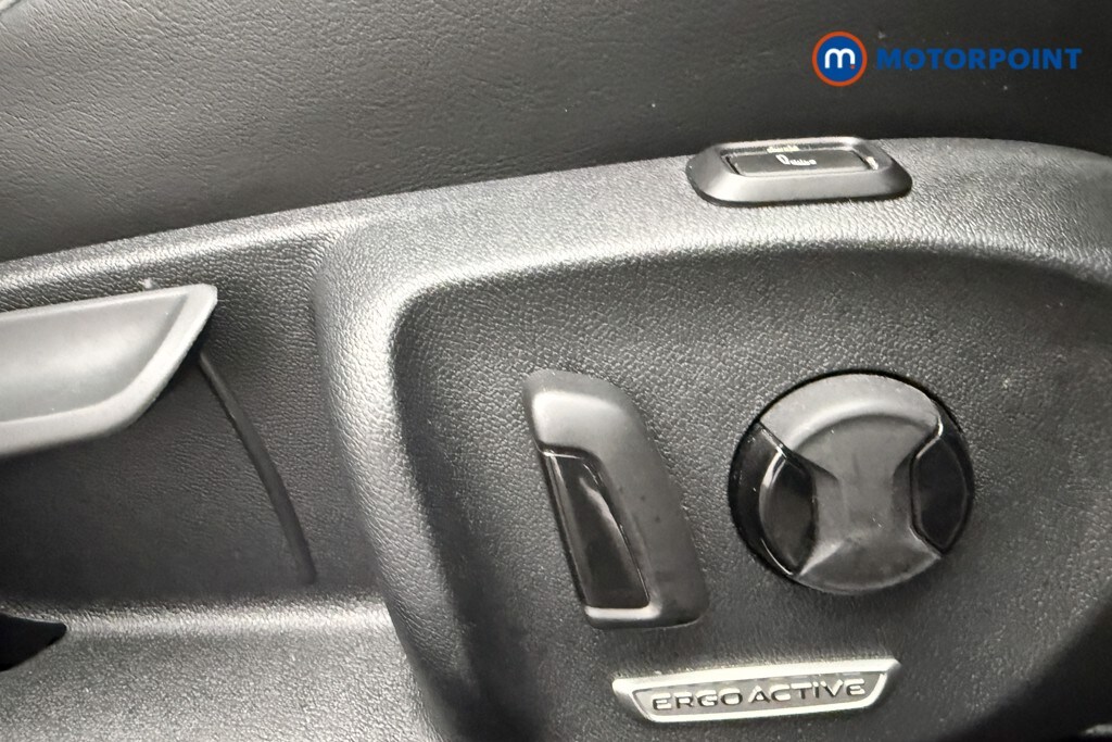 Used Volkswagen Passat for sale - 77831111: Photo 26