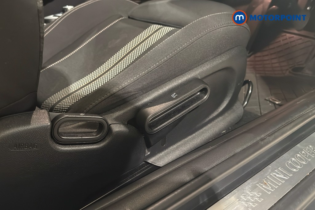 Used MINI Hatch 2020 for sale - 78095424: Photo 27