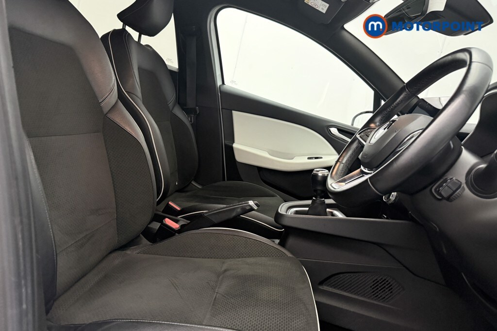 Used Renault Clio for sale - 77932275: Photo 16