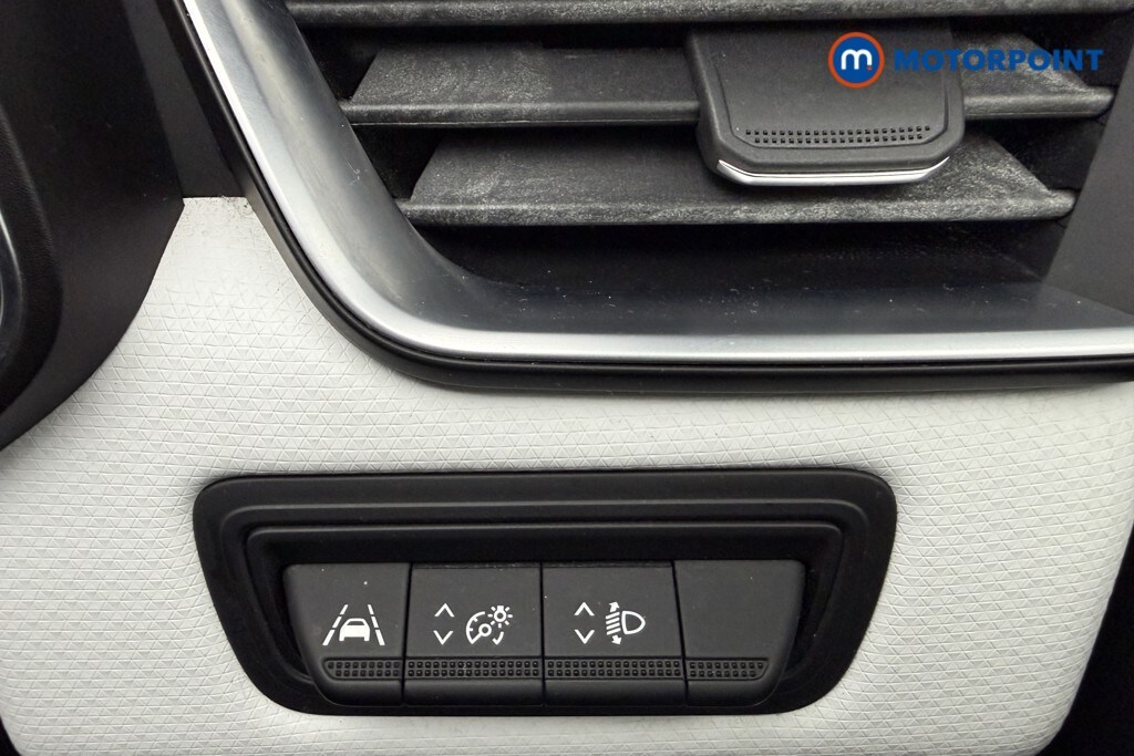 Used Renault Clio for sale - 77932275: Photo 25