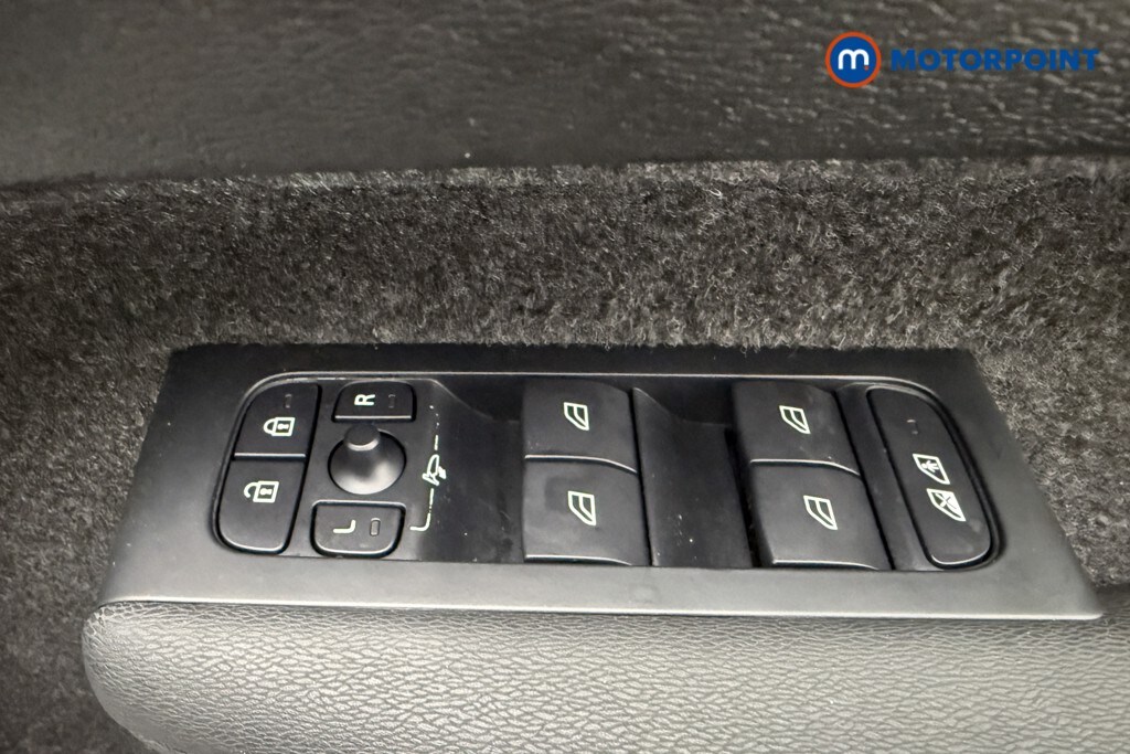 Used Volvo XC40 for sale - 77688513: Photo 31