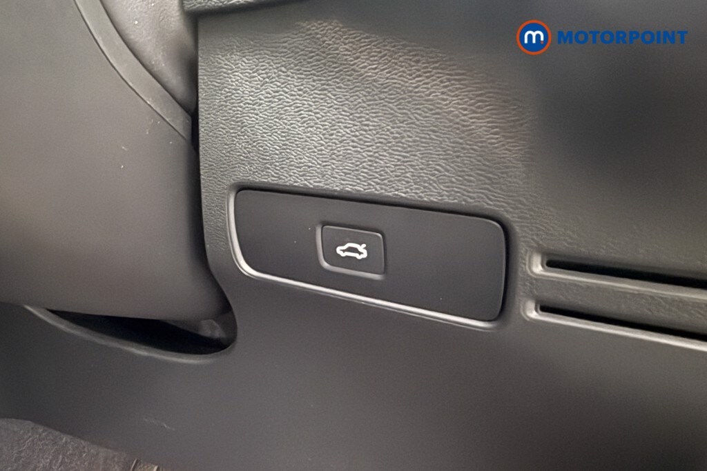 Used Volvo XC40 for sale - 77688513: Photo 33