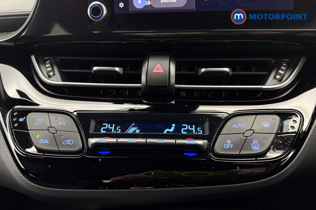 Used Toyota C-HR 2023 for sale - 77932267: Photo 24