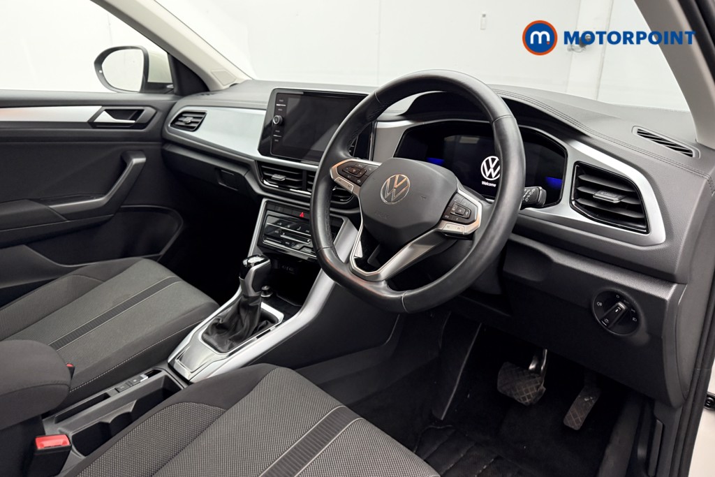 Used Volkswagen T-Roc 2023 for sale - 76739122: Photo 14