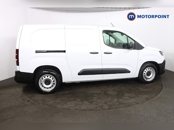Used Citroen Berlingo 2025 for sale - 76540919: Photo
